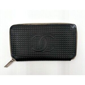 CHANEL Matelasse Chocolate Bar Rare Metallic Zip Around Wallet or Clutch